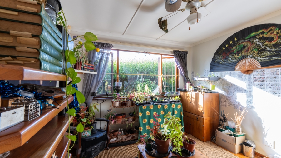 4 Bedroom Property for Sale in Brenton On Sea Western Cape
